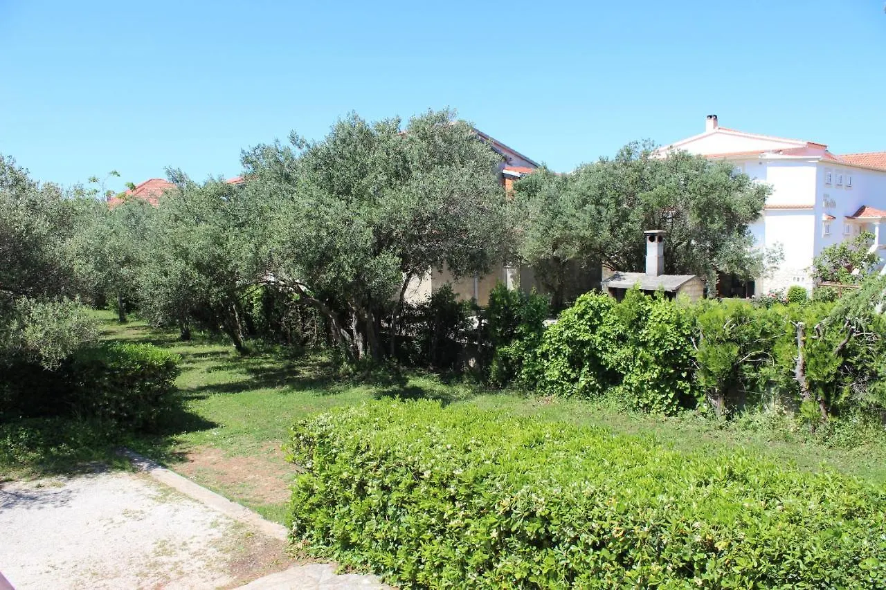 Pierre'S Place Bibinje Holiday home