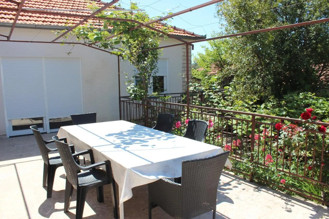 Holiday home Pierre'S Place Bibinje